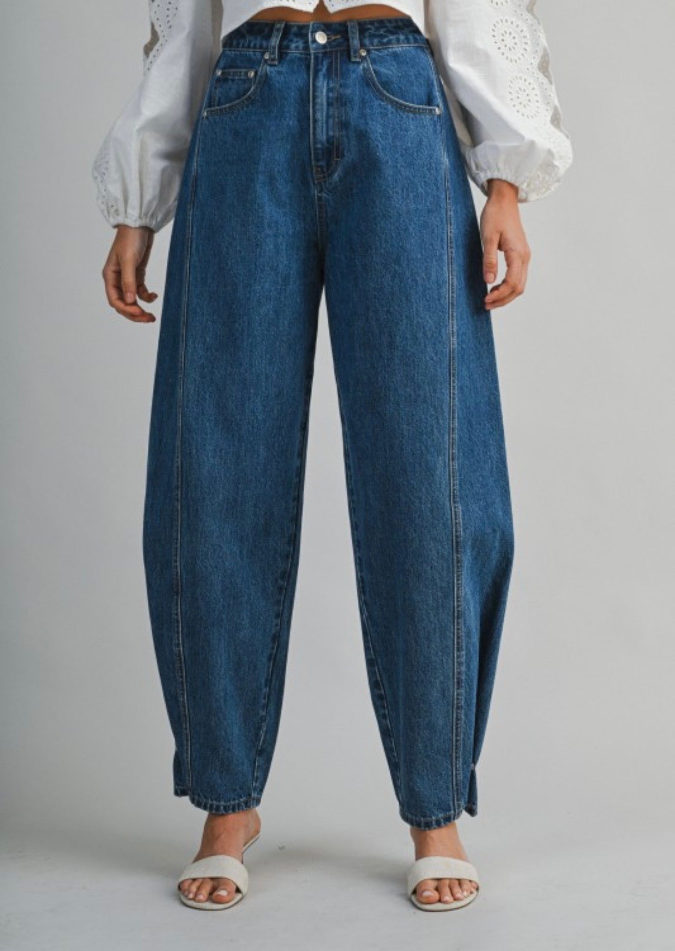 Essential Jeans