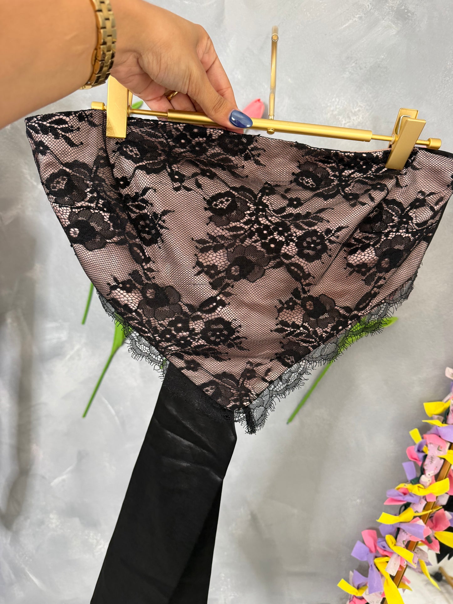 Scarf Lace
