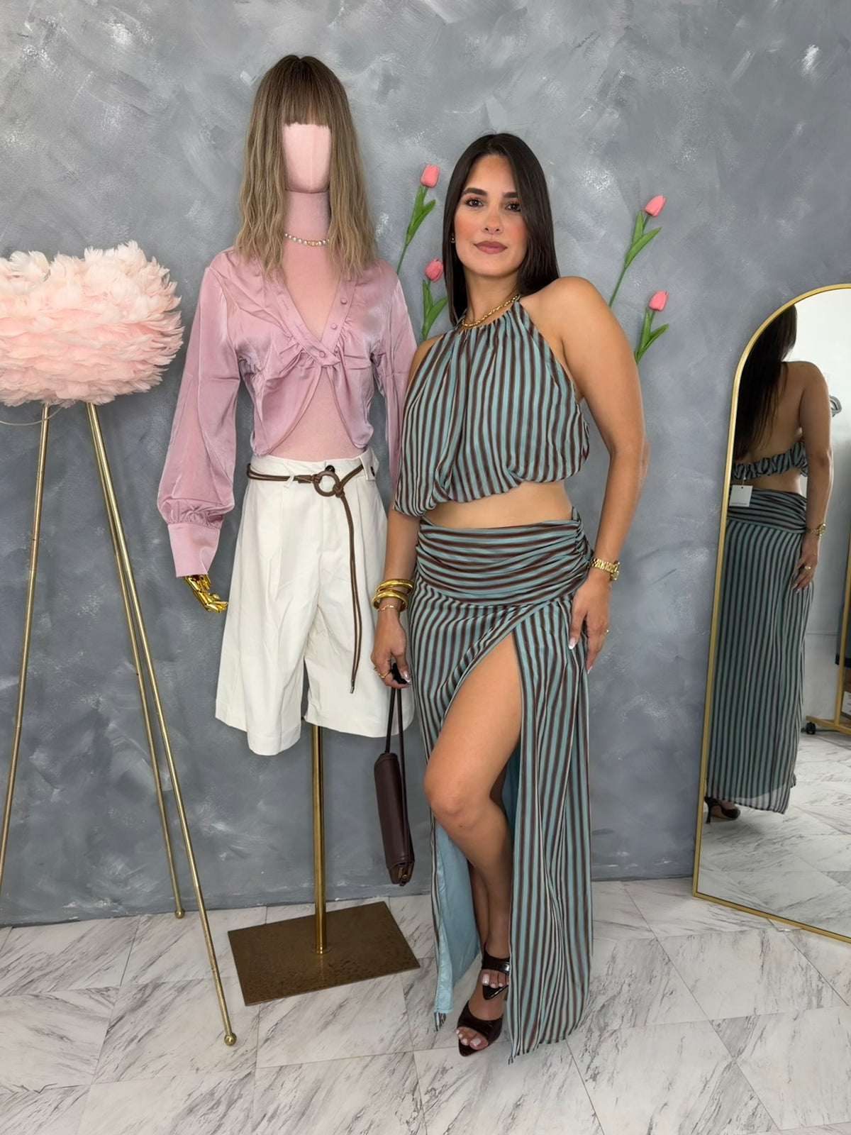 Striped set