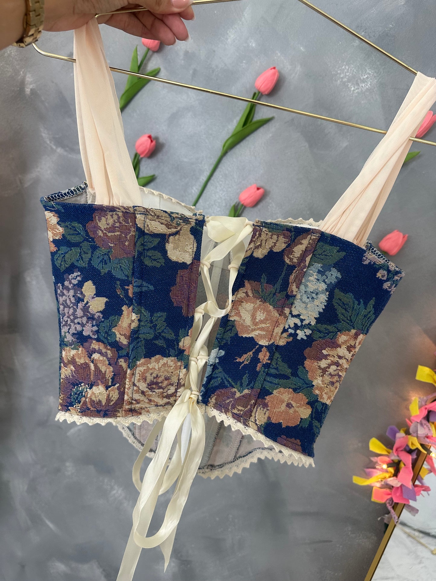 Blue rosa corset